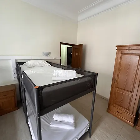 Hotell Guest In Ninho *
