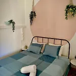 Guest In Ninho * リスボン