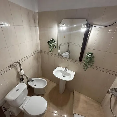 Guest In Ninho Hotell *