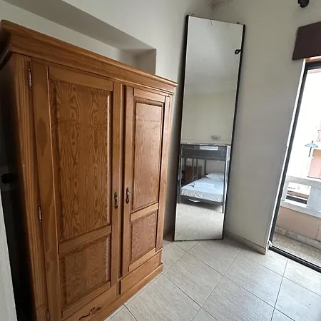 Guest In Ninho Hotel